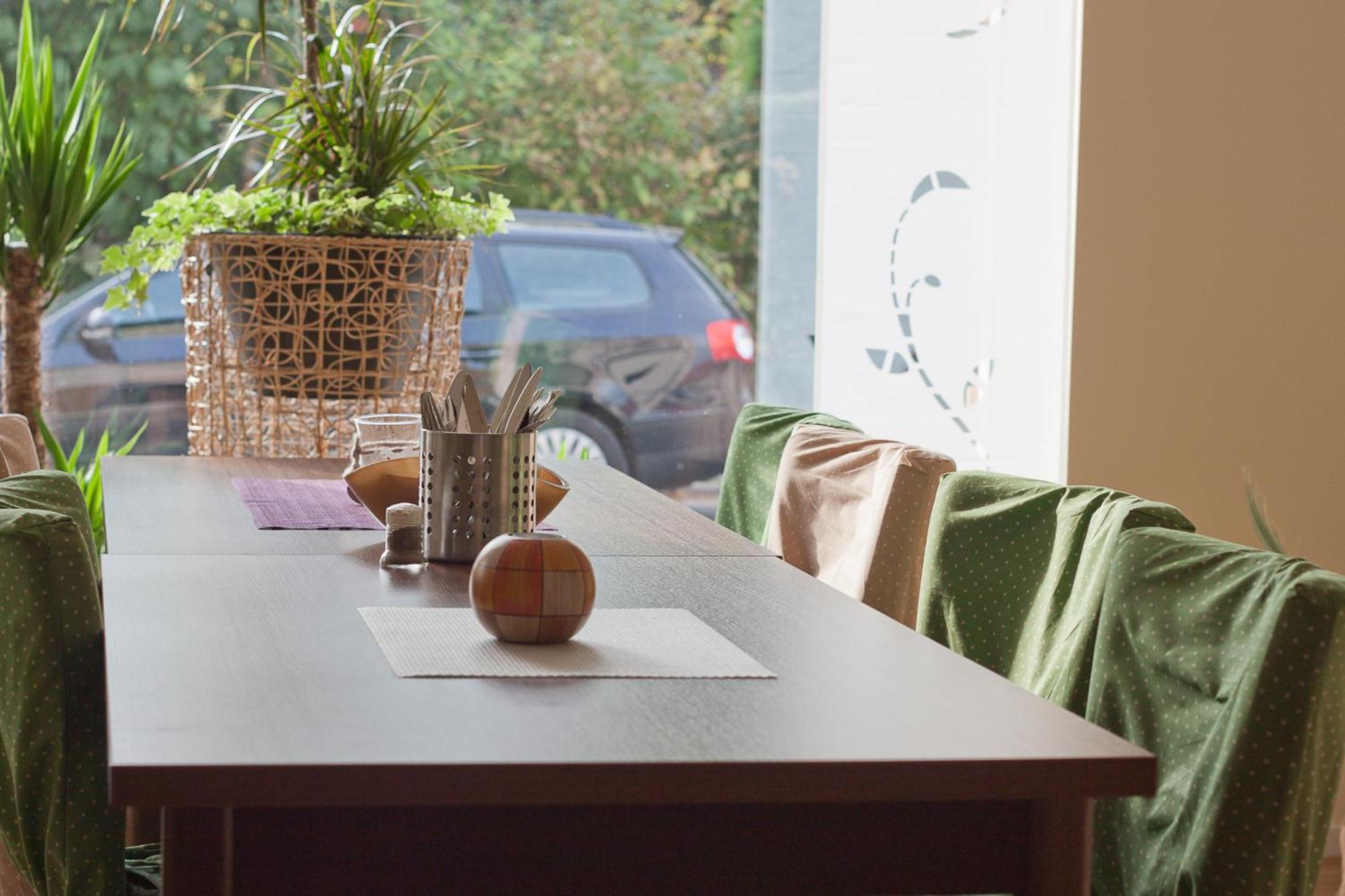 Cafe Hehrlich - Cafe, Pension & Mehr Bad Tennstedt ภายนอก รูปภาพ