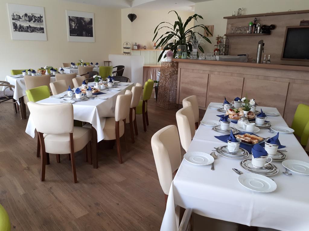 Cafe Hehrlich - Cafe, Pension & Mehr Bad Tennstedt ภายนอก รูปภาพ